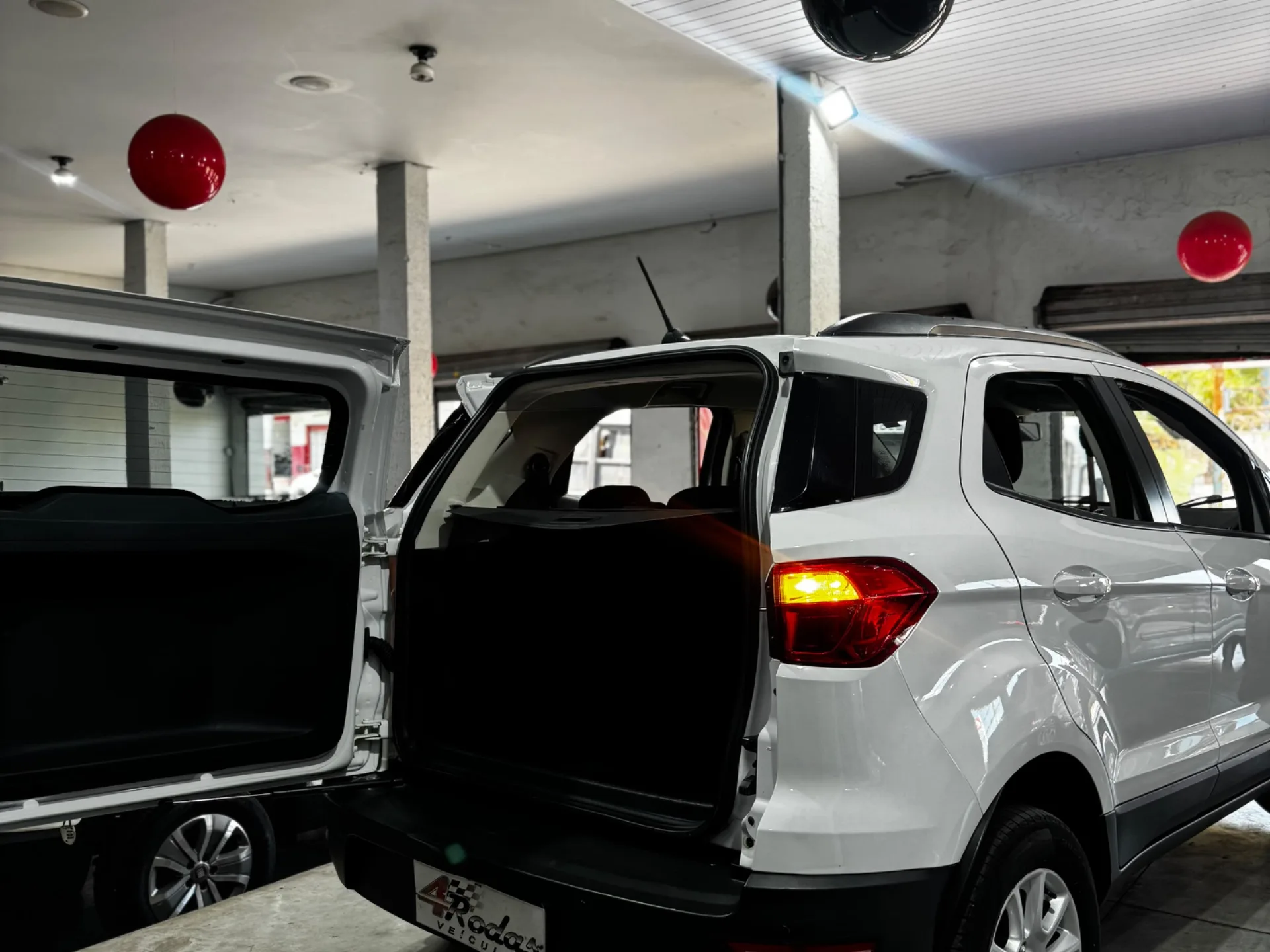 ECOSPORT foto 10