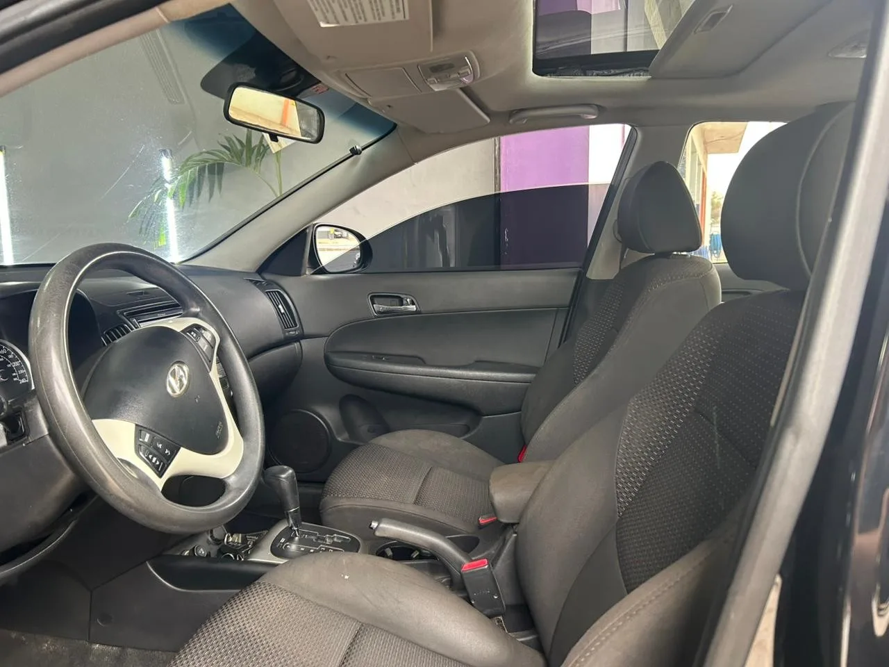 Hyundai i30 2.0 16V 145cv 5p Aut. foto 3