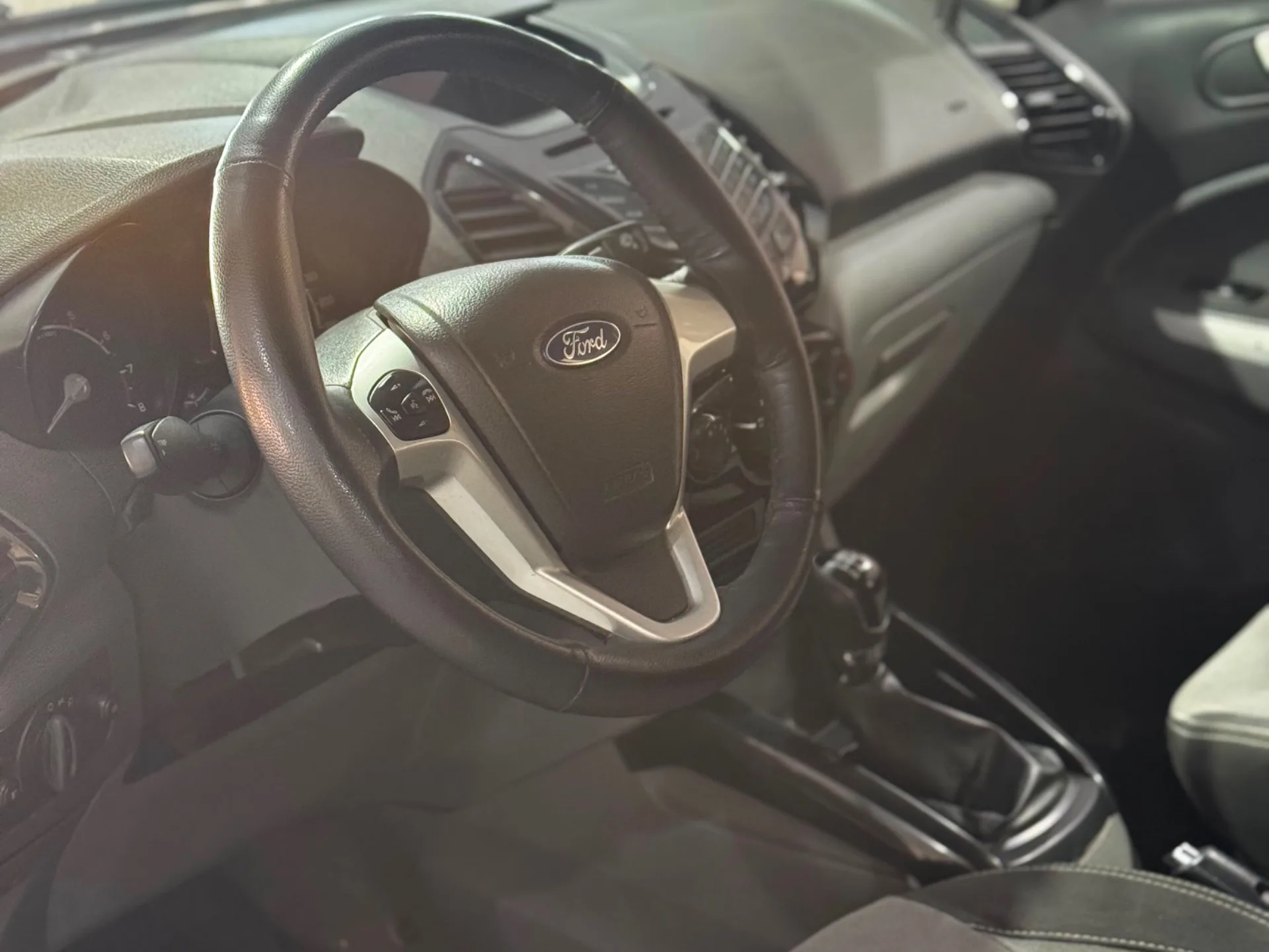 ECOSPORT FREESTYLE foto 11