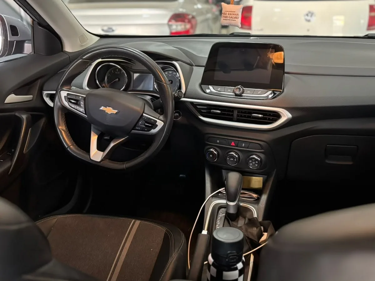 TRACKER LTZ  foto 2