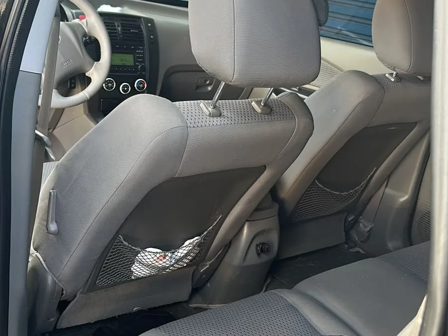Hyundai Tucson 2.0 foto 8