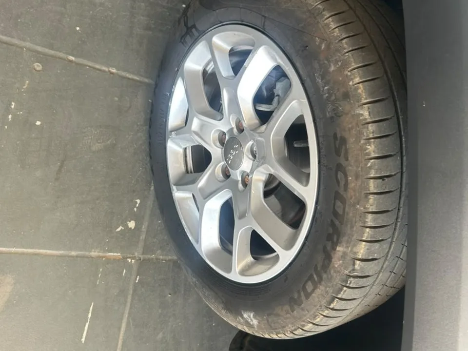 Renegade 2016 1.8 foto 10