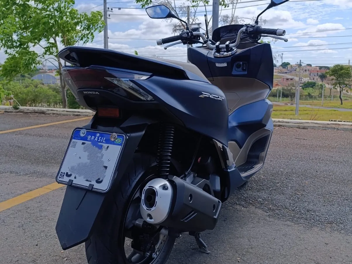 Honda PCX DLX 2024 - Abaixo da Fipe e na garantia até 12/27 foto 4