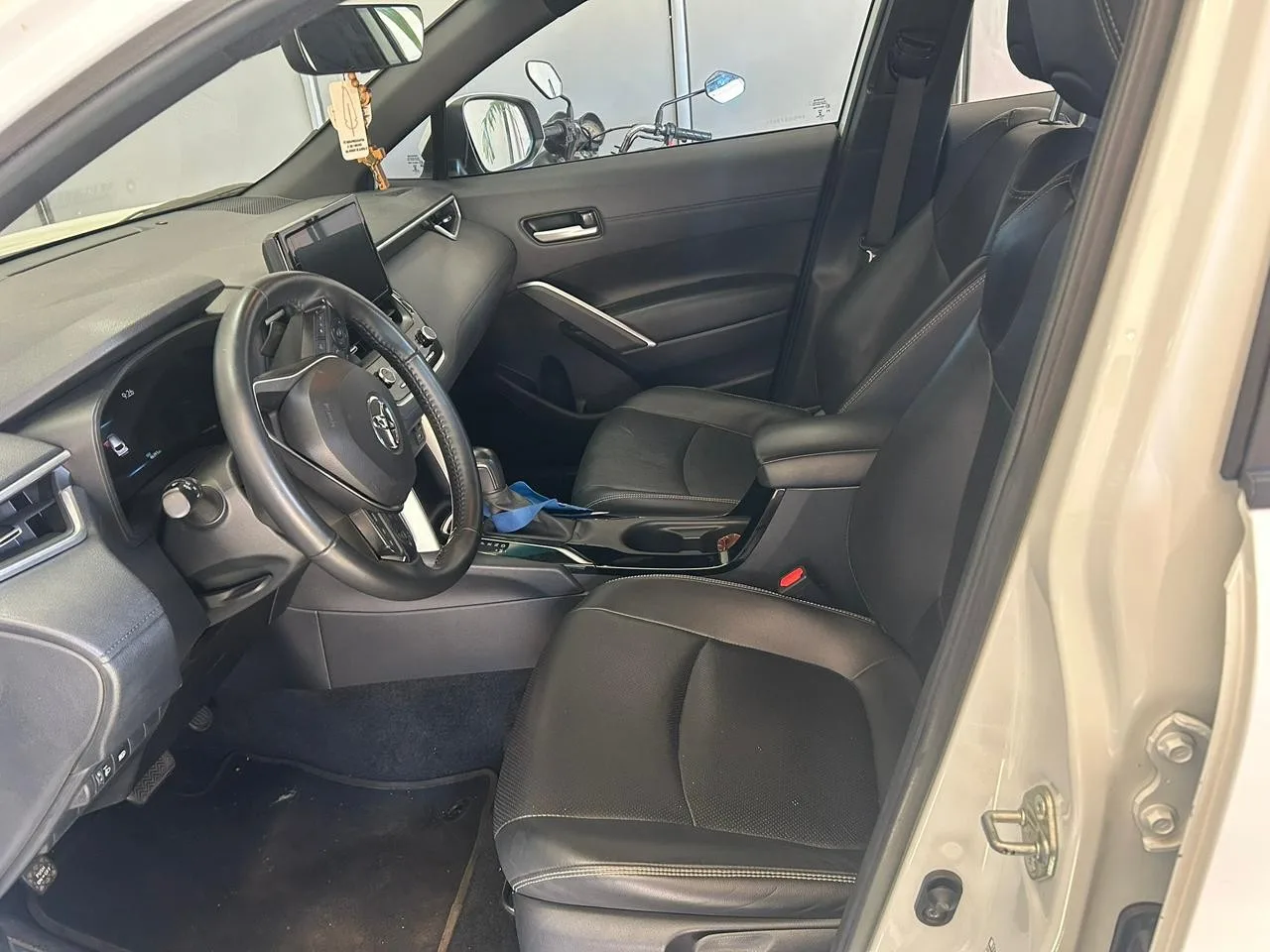 COROLLA CROSS 2022/23 2.0 foto 4