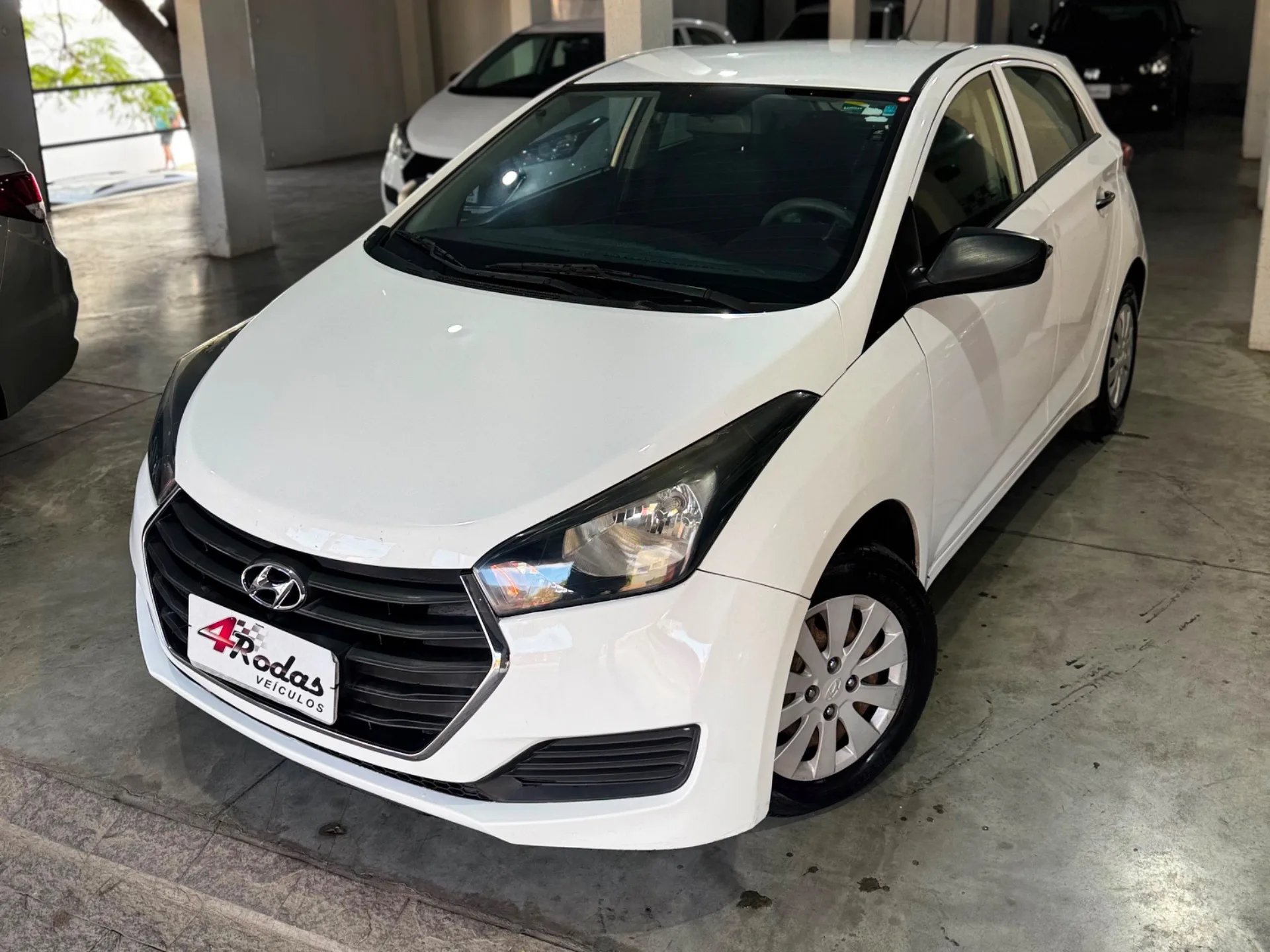 HYUNDAI HB20 UNIQUE
