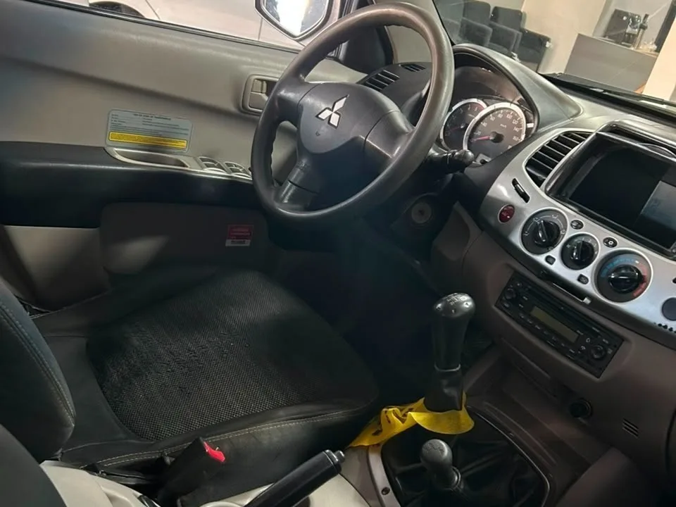 L200 TRITON GLS 2013 3.2 foto 2