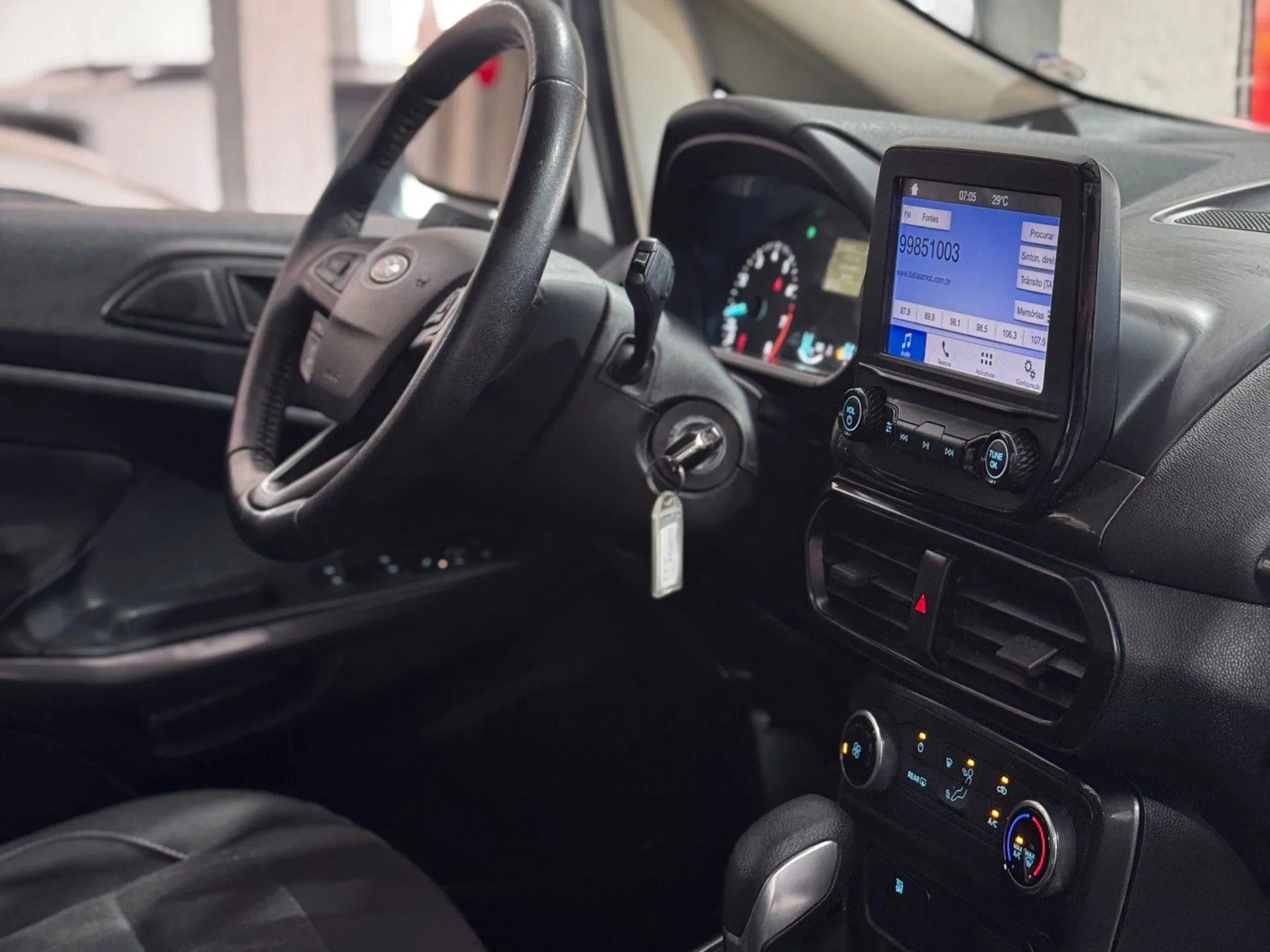 ECOSPORT foto 6