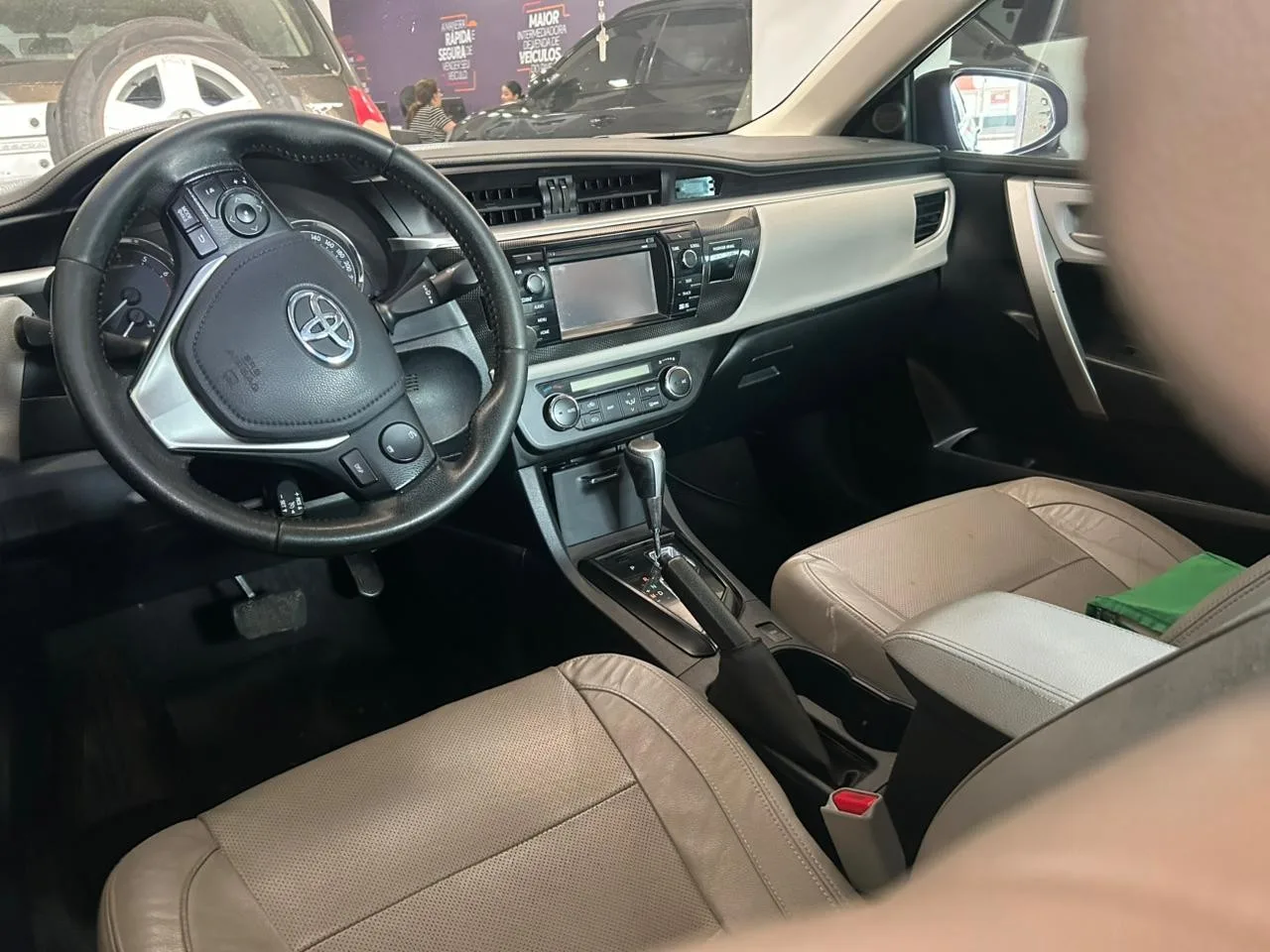 COROLLA XEI 2.0 2014/15 foto 2