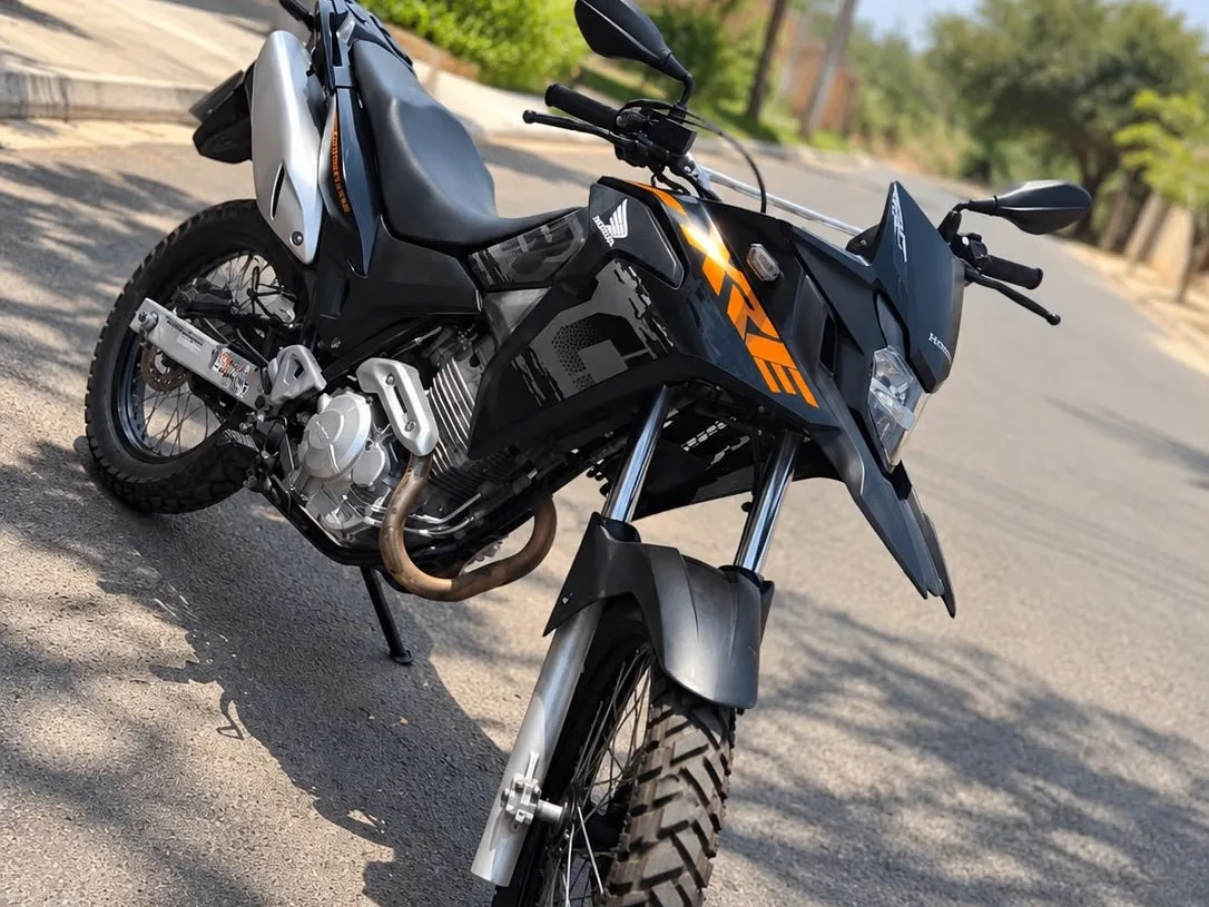 Honda xre 300 foto 4