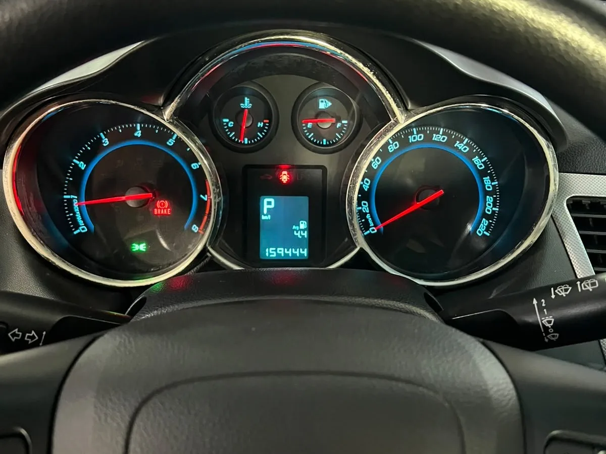 CRUZE LTZ 1.8 foto 2