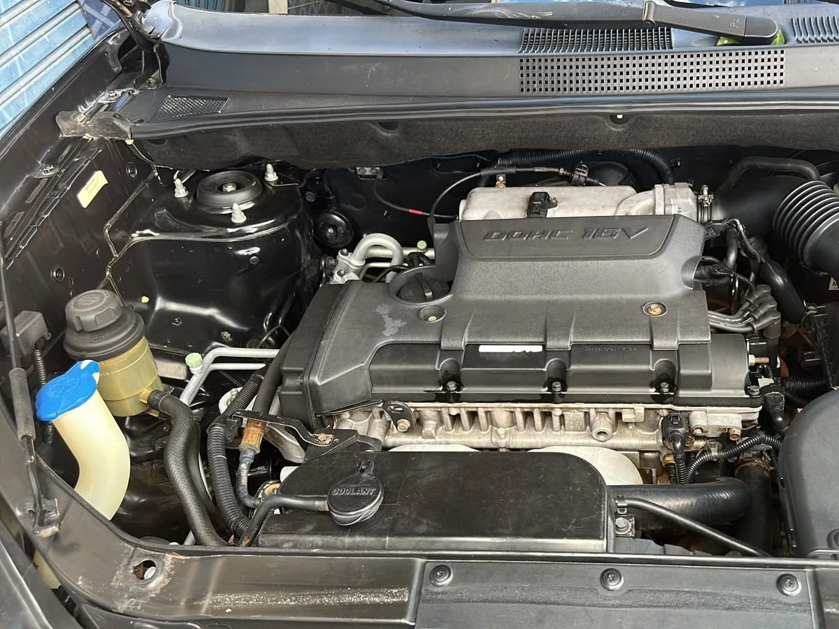 Hyundai Tucson 2.0 foto 2